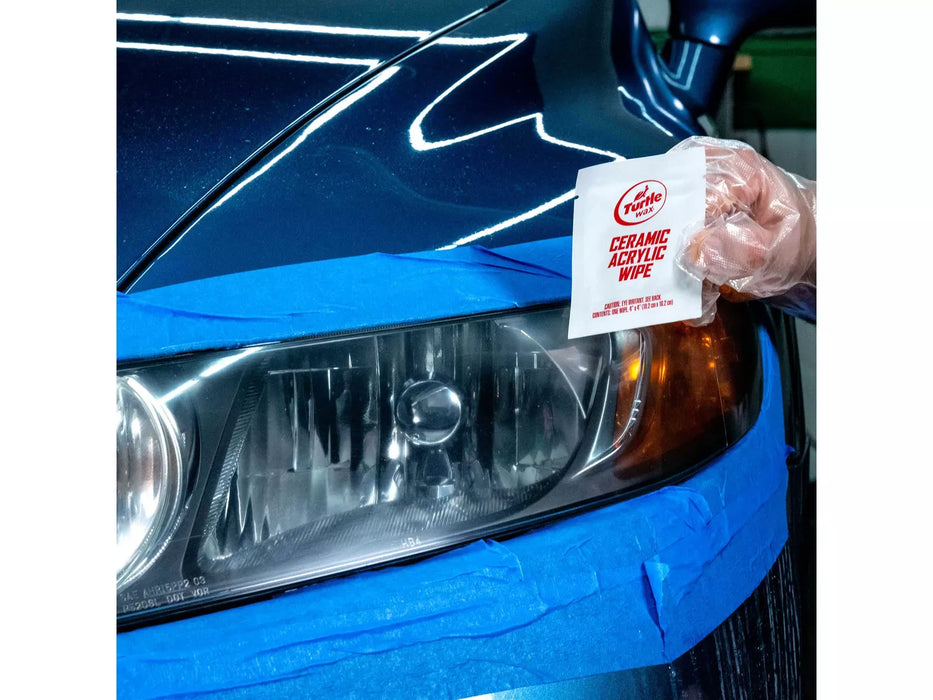 Turtle Wax Speed Headlight Lens Restorer Kit with Ceramic Sealing Wipes
