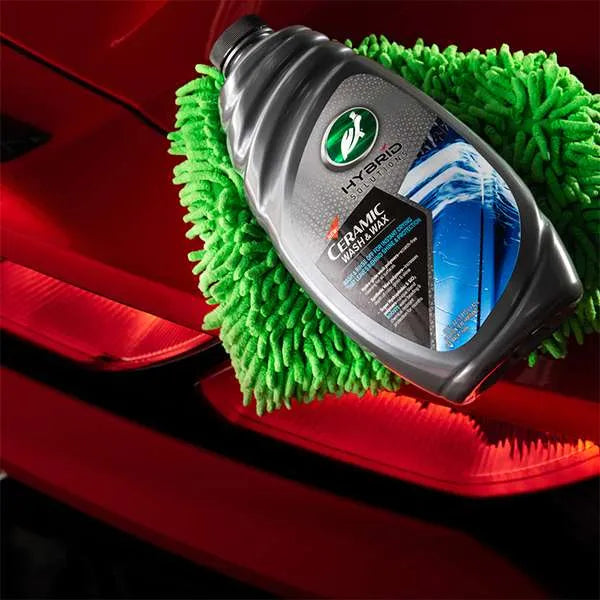Turtlewax Hybrid Solutions Ceramic Wash & Wax
