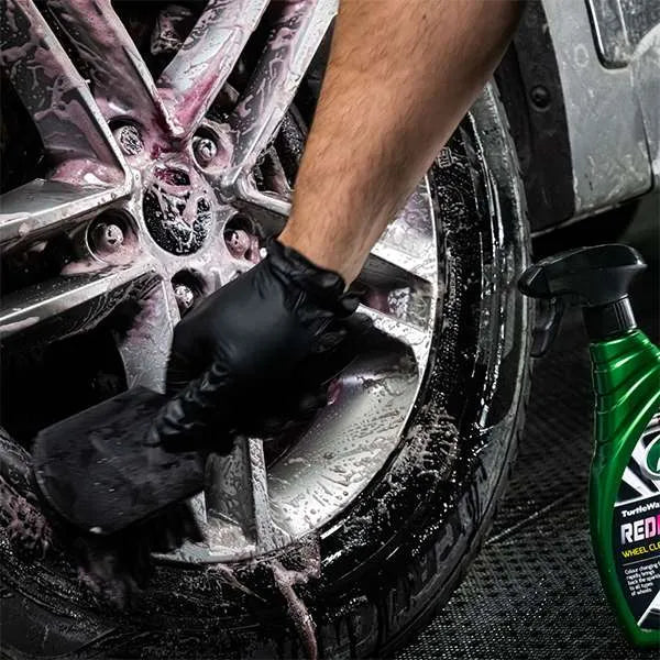 Wheel & Tyre Cleaning