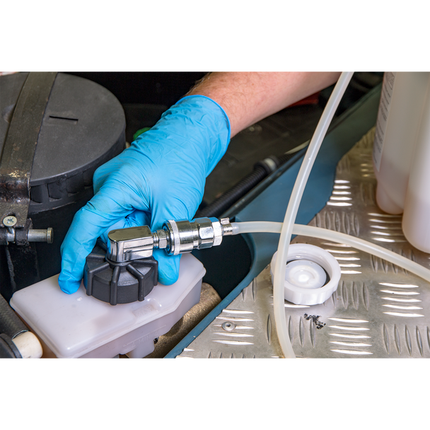 Sealey Brake & Clutch Bleeding System 2.5L VS820